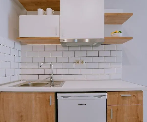 Alion アパートホテル Prínos